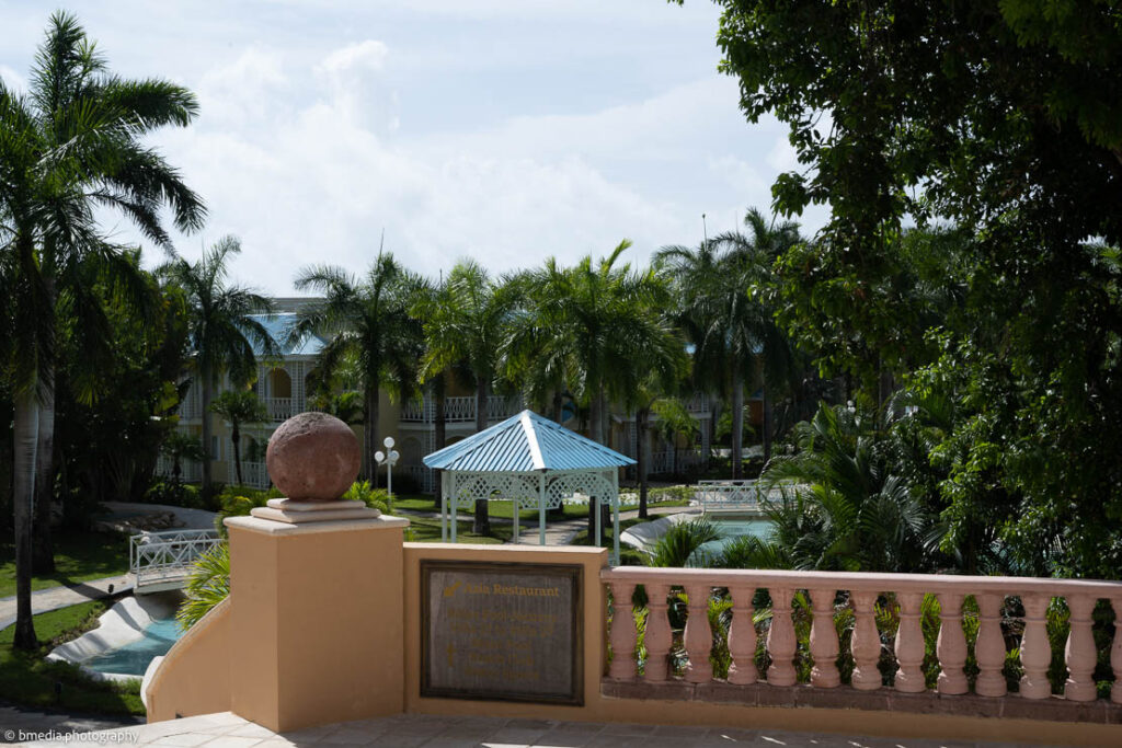 SUN, BEACH AND SEA IN YUCATAN