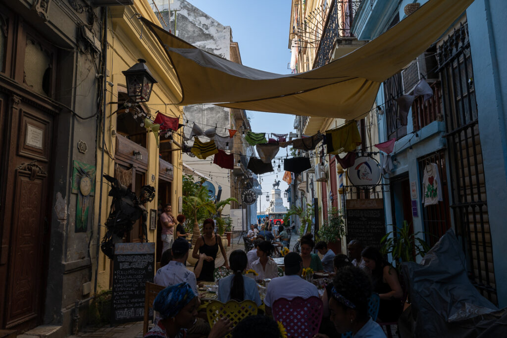 Visiting La Havana