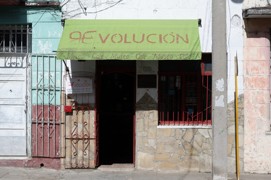 Santa Clara, a city steeped in history by Che Guevara