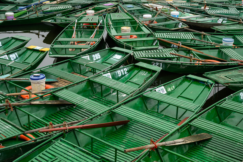 Ninh Binh: Boats, Temples, and Stunning Views