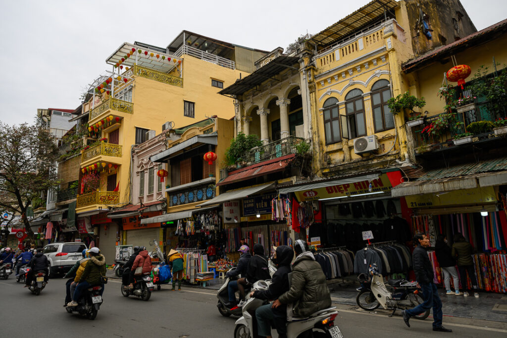 Hanoi: Old Quarter, Museum, Monuments, Markets