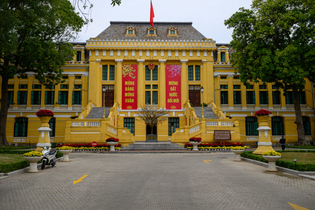 Hanoi: Old Quarter, Museum, Monuments, Markets