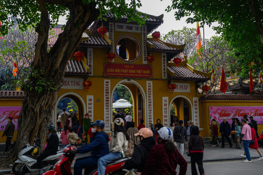 Hanoi: Old Quarter, Museum, Monuments, Markets