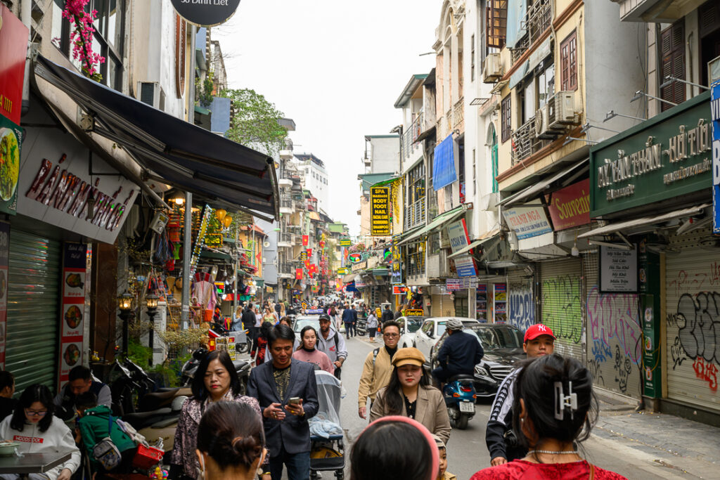 Hanoi: Old Quarter, Museum, Monuments, Markets