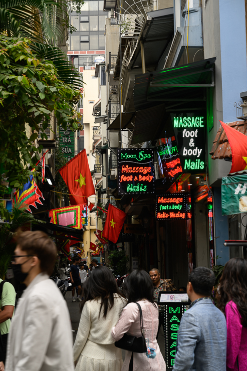Hanoi: Old Quarter, Museum, Monuments, Markets