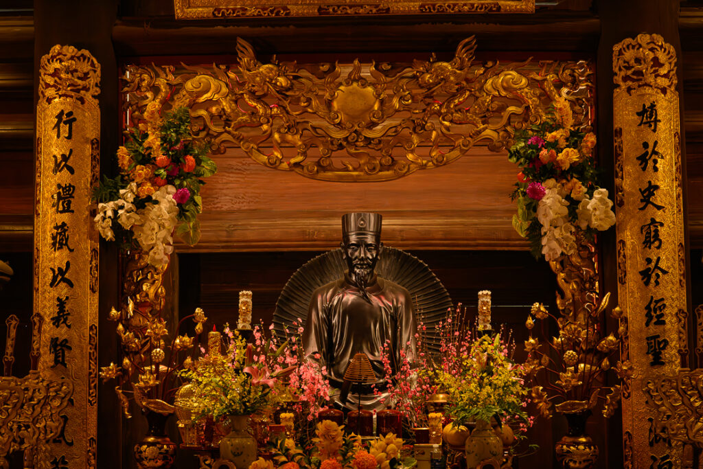 Hanoi: Old Quarter, Museum, Monuments, Markets