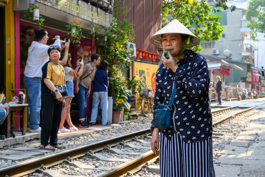 Hanoi: Old Quarter, Museum, Monuments, Markets