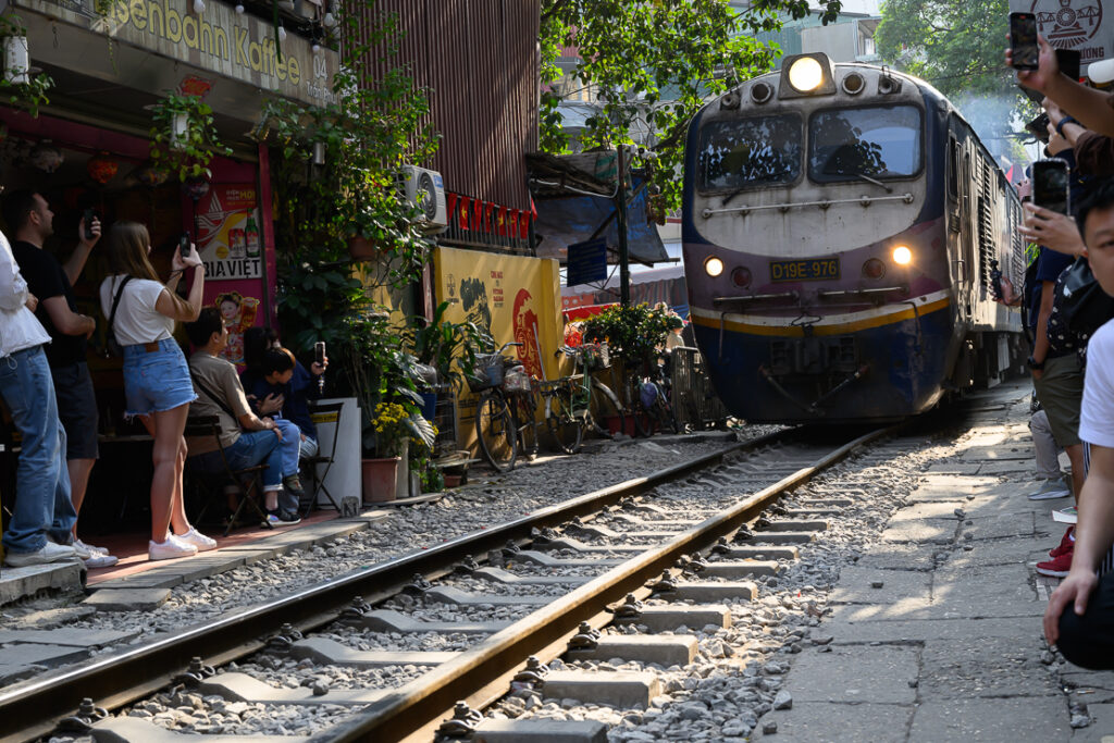 Hanoi: Old Quarter, Museum, Monuments, Markets