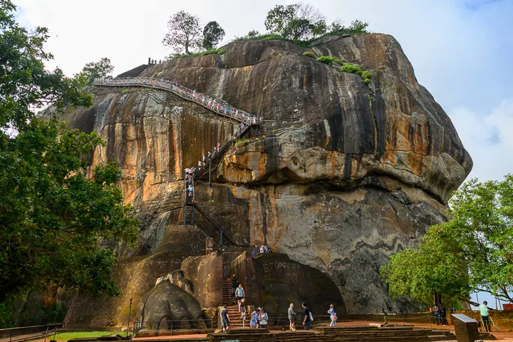 Sri Lanka’s tea trails, history and beaches